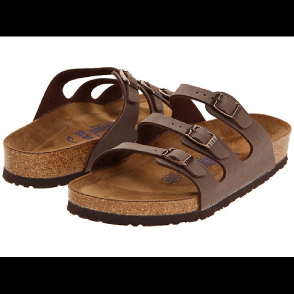 Brown 3 strap Birkenstock’s